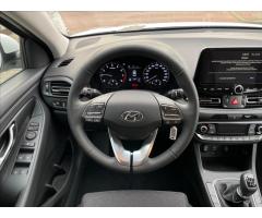 Hyundai i30 1,5 T-GDI, 6st. MT  Family Smart - 9