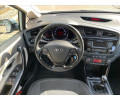 Kia Ceed 1,6 CRDi, 6st. MT  FIFA World Cup Edition - 9