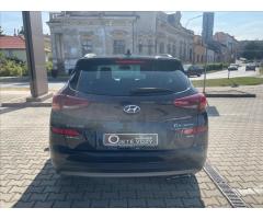 Hyundai Tucson 1,6 T-GDI, 6st. MT 4WD  IceBreaker - 5