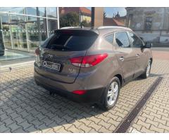 Hyundai ix35 1,7 CRDI, 6st. MT  Trikolor - 6