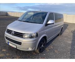 Volkswagen Caravelle 2,0 TDI LONG COMFORTLINE 103KW - 23