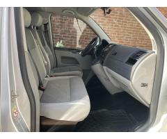 Volkswagen Caravelle 2,0 TDI LONG COMFORTLINE 103KW - 31