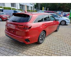 ŠKODA SUPERB COMBI 2.0TDI 140 LAURIN&K 4X4 DSG 7ST