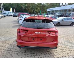 Kia Ceed Ceed SW CD 1,5 T-GDi GPF TOP (2025) - 6