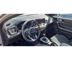 Kia Ceed Ceed SW CD 1,5 T-GDi GPF EDICE 30 (2025) - 10