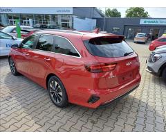 Kia Ceed Ceed SW CD 1,5 T-GDi GPF TOP (2025) - 7