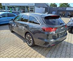 Kia Ceed 1,5 Ceed SW CD  T-GDi GPF 7DCT TOP (2025) - 7