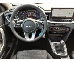 Kia Ceed Ceed SW CD 1,5 T-GDi GPF TOP (2025) - 15