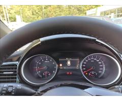 Kia Ceed 1,5 Ceed 5HB CD  T-GDi GPF EDICE 30 (2025) - 17