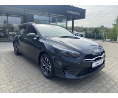 Ford Mondeo, ST 2.0 Hybrid ecvT Auto 1 MAJITEL