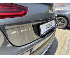 Kia XCeed 1,5 T-GDi GPF 7DCT EXCLUSIVE (2024) - 28