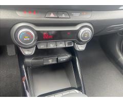 Kia Stonic 1,0 T-GDi 7DCT EXCLUSIVE 74KW (2024) - 24