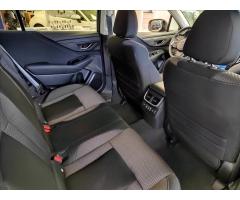 Subaru Outback 2,5 i Comfort - 13