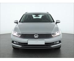 Volkswagen Passat 2.0 TDI 110kW - 2