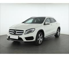 Mercedes-Benz GLA GLA 250 4MATIC 155kW - 6