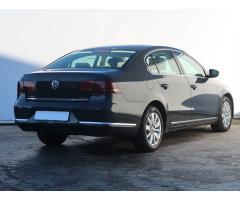 Volkswagen Passat 2.0 TDI 103kW - 7