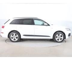 Audi Q7 3.0 TDI 160kW - 8