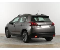 Peugeot 2008 1.2 PureTech 61kW - 5