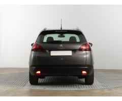 Peugeot 2008 1.2 PureTech 61kW - 6