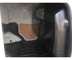 Ford Transit Courier 1.5 TDCi 74kW - 19