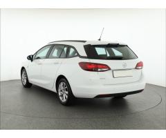 Opel Astra 1.2 Turbo 81kW - 5