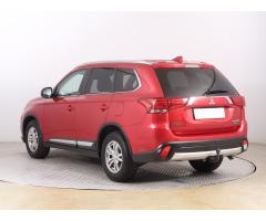 Mitsubishi Outlander 2.2 DI-D 110kW - 5