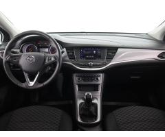 Opel Astra 1.2 Turbo 81kW - 9