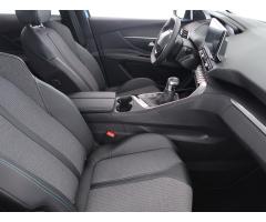 Peugeot 3008 1.2 PureTech 96kW - 10