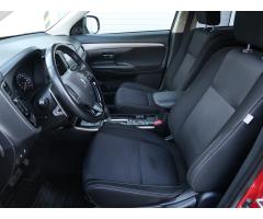 Mitsubishi Outlander 2.2 DI-D 110kW - 18