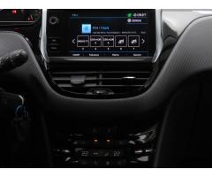 Peugeot 2008 1.2 PureTech 96kW - 19