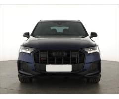 Audi Q3 S tronic DSG Zlevněno o 22 000 Kč