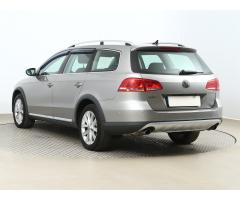 Volkswagen Passat 2.0 TDI 130kW - 5