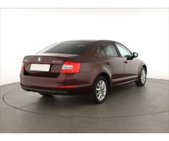 Škoda Octavia 1.6 TDI 77kW - 7