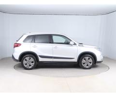 Suzuki Vitara 1.4 BoosterJet 95kW - 8