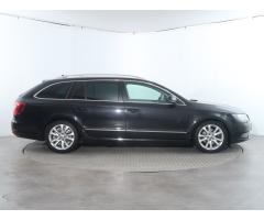 Škoda Superb 2.0 TDI 103kW - 8