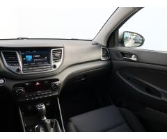 Hyundai Tucson 2.0 CRDi 100kW - 11