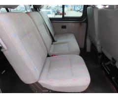 Volkswagen Transporter 2.5 TDI 96kW - 13