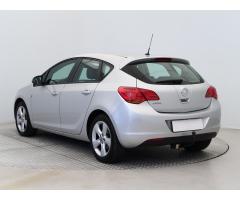 Opel Astra 1.6 16V 85kW - 5