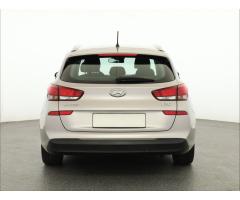 Hyundai i30 1.0 T-GDI 88kW - 6