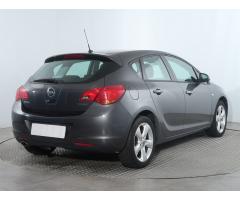 Opel Astra 1.4 T 103kW - 7