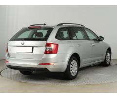 Škoda Octavia 1.6 TDI 77kW - 7