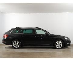 Škoda Superb 2.0 TDI 110kW - 8