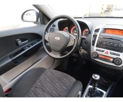 Kia Cee`d 1.4 CVVT 80kW - 9