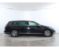 Volkswagen Passat 2.0 TDI 140kW - 15