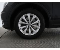 Volkswagen Tiguan 2.0 TSI 132kW - 21