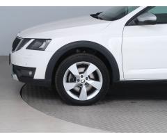 Škoda Octavia 2.0 TDI 135kW - 21