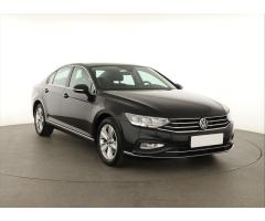 Ford Mondeo, ST 2.0 Hybrid ecvT Auto 1 MAJITEL