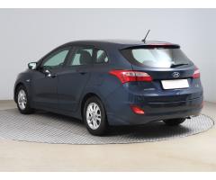 Hyundai i30 1.6 CRDi 81kW - 5