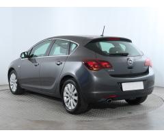 Opel Astra 1.6 T 132kW - 5