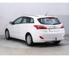 Hyundai i30 1.6 MPI 88kW - 6